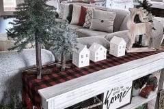 Farmhouse-Christmas-Decor-Ideas-29