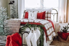 the-best-farmhouse-Christmas-decor-ideas-8