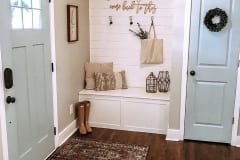 best-farmhouse-door-decor-ideas-1